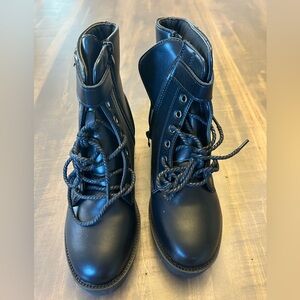 Black boots